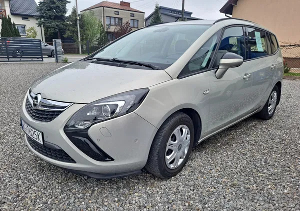 opel zafira Opel Zafira cena 33900 przebieg: 131000, rok produkcji 2012 z Połczyn-Zdrój